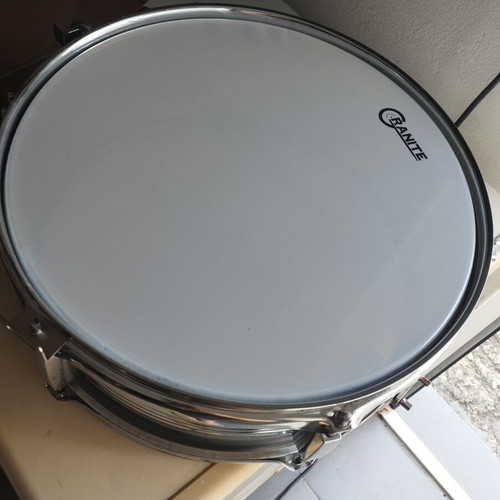 Granite marching snare drum 14"x5" like new