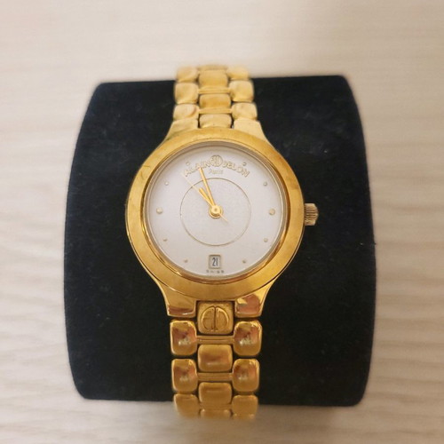 Alain Delon gold-plated vintage wristwatch 90s like new, women's