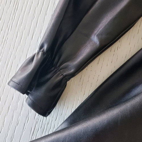 Yoyo black dress-coat like new for 12-13 years old