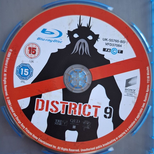 District 9 Blu-ray new without Greek subtitles