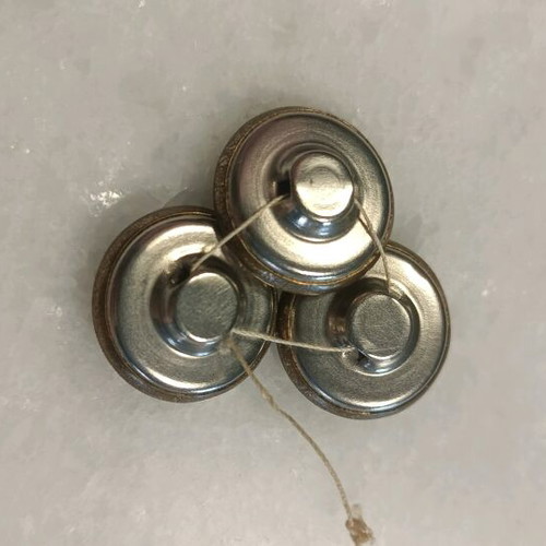 Vintage metal buttons like new, pack of 3, antique style