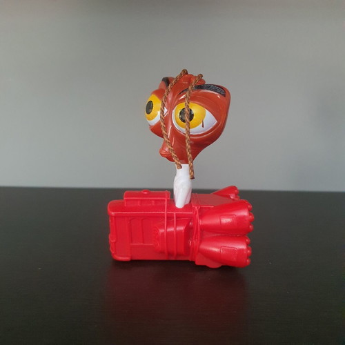 Dr. Cockroach figure used from Monsters vs Aliens 2009 with mechanism