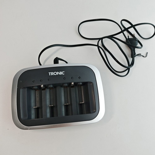Tronic TLG 500 B1 Universal Battery Charger like new