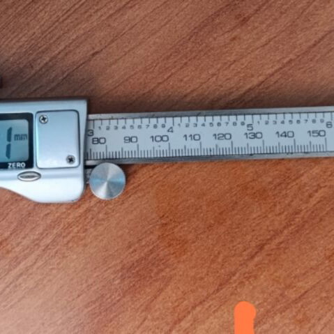 Digital Caliper 150mm HGM like new, battery included
