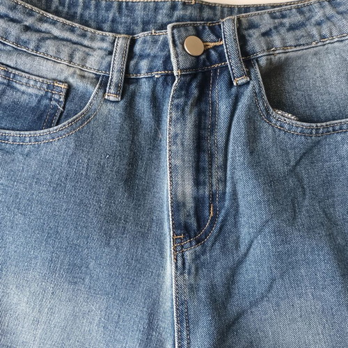 Dazy women's faded blue five-pocket jeans, size M