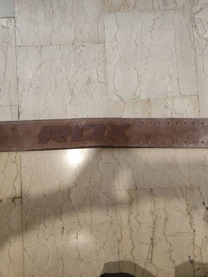 RDX powerlifting gym belt 115 cm like new, leather