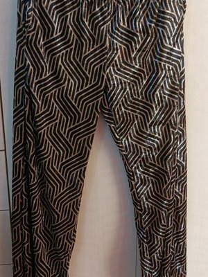 Women's pants new elastic Italian style black and gold size M