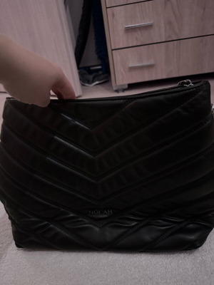 Nolah shoulder bag like new, black