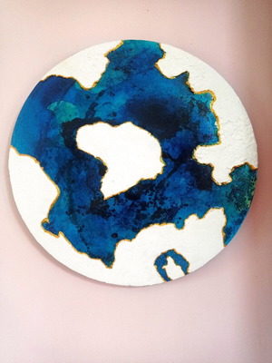 Painting like new in blue shades with white design