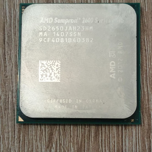 AMD Sempron 2650 processor like new, functional