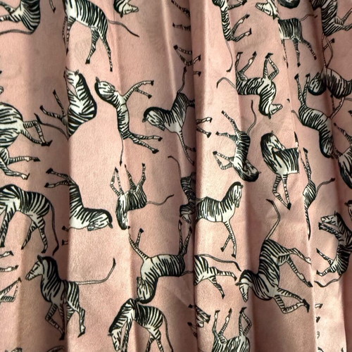 Milkwhite skirt pink like new, size S