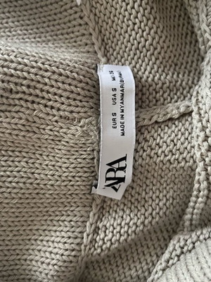 Πλεκτό εκρού παντελόνι Zara σαν καινούργιο
