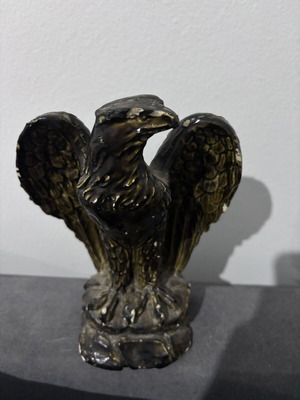 Decorative eagle statue used