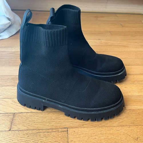 Black sock boots like new, size 38