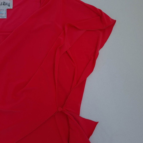 Joseph Ribkoff blouse size L 40 red like new