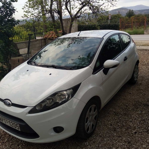 Ford Fiesta 10' used, diesel, coupe, white, 170,000 km