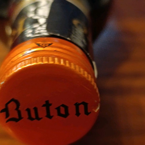 Vintage Rosso Antico bottle sealed, 1970s/1980s