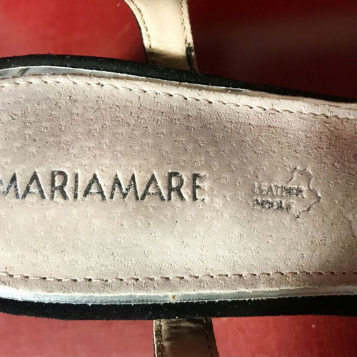 Maria Mare sandals size 38 like new, black and white