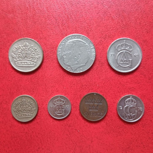 Lot of 7 used Swedish coins