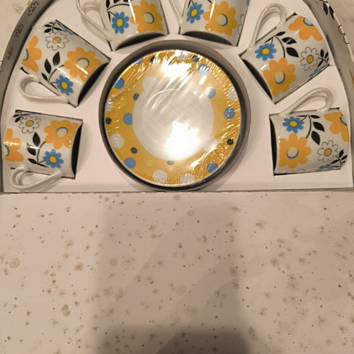 Porcelain set new