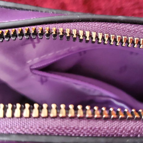 Verde crossbody bag like new, purple