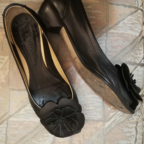 VENERE leather peep-toe ballerinas with embossed flower size 36