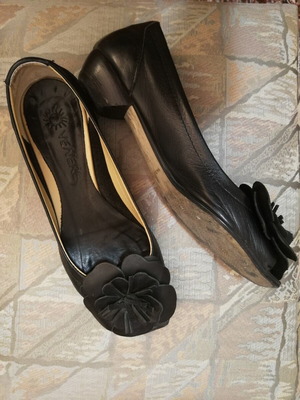 VENERE leather peep-toe ballerinas with embossed flower size 36