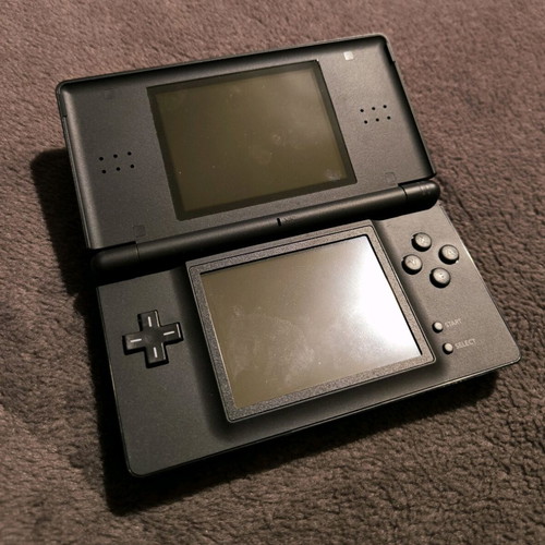 Nintendo DS Lite σαν καινούργιο με παιχνίδια