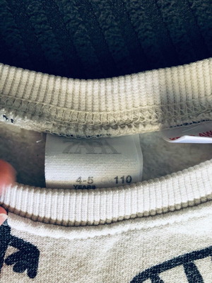 Zara tracksuit used unisex 4 years wide fit