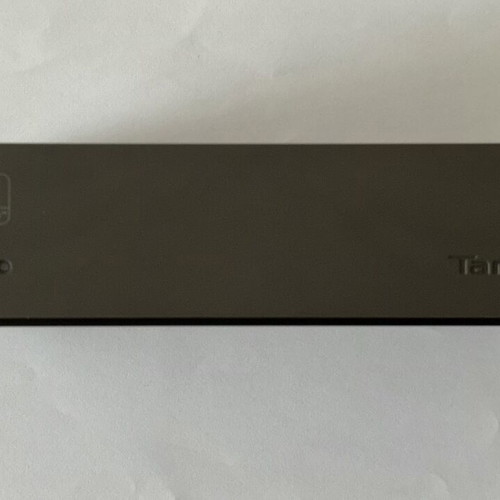 Targus USB-C Universal Dual Video 4K Docking Station like new with 100W power