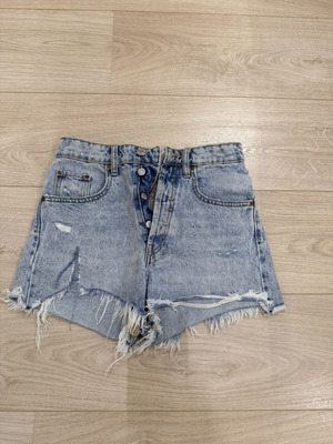 Zara women's denim shorts with rips, blue, XS