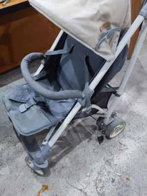 Παιδικό καρότσι Lorelli μεταχειρισμένο, δύναμη μεταφοράς