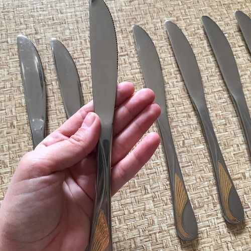 Knives new, pack of 12 pieces