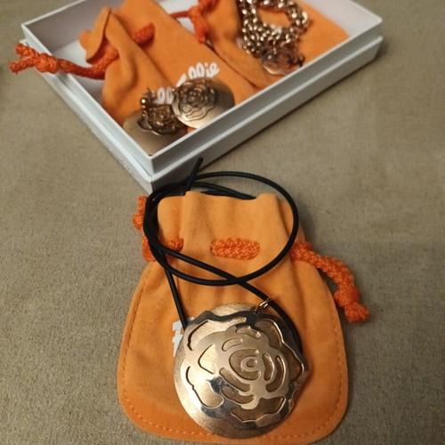 Folli Follie Jewelry Set new, gold-colored pendant, earrings & bracelet