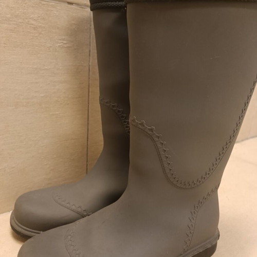 Women's high rain boots size 37 with fur, like new, gray