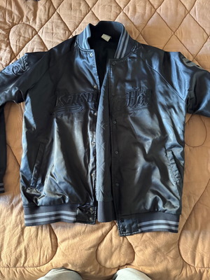 Nike men's black jacket like new, size XL