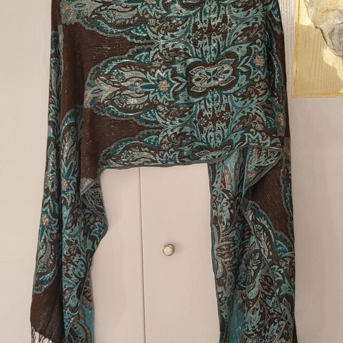 Vintage Boho Chic Scarf Pashmina like new, 90% viscose