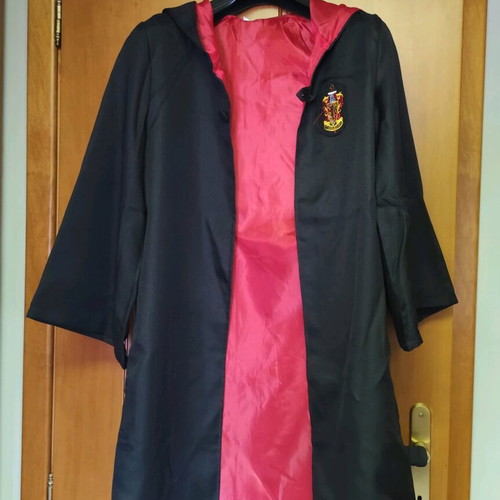 Harry Potter carnival costume like new, cape for children 145 cm