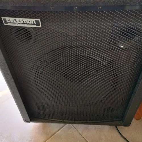 The t.amp PA 4080 KB console amplifier like new with 5GB Korg sound sets