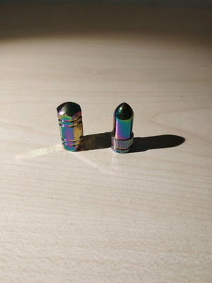Chameleon valve caps new, set of 2 pieces