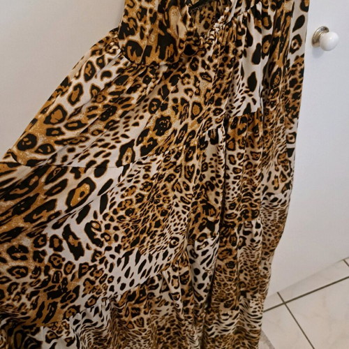 Animal print leopard dress like new, very long, brown