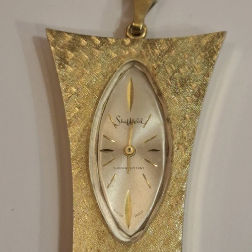 Vintage Sheffield gold tone watch uniquely shaped 1970s used, not working