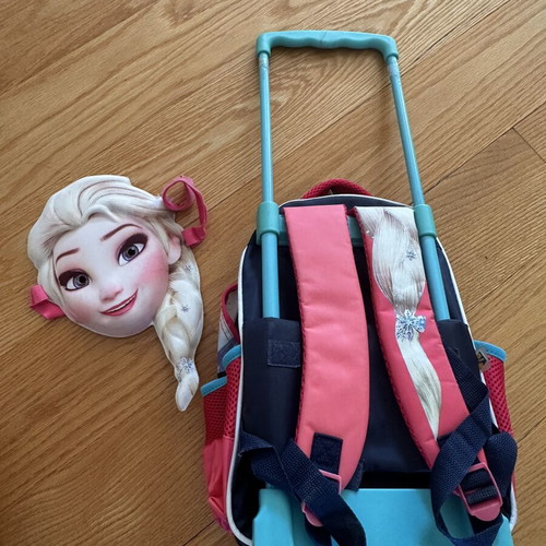Gym kindergarten trolley backpack Elsa with removable mask