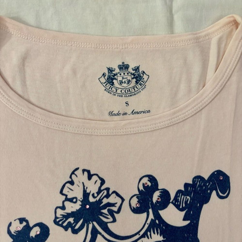Juicy Couture pink baby tee with blue crown design like new