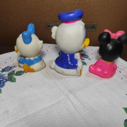 Set of 3 used ARCO Walt Disney (1984) baby figurines Donald, Minnie and Daisy Duck