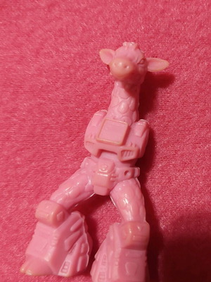 Teratomachoi figures used, set of 5 with one extra gift figure