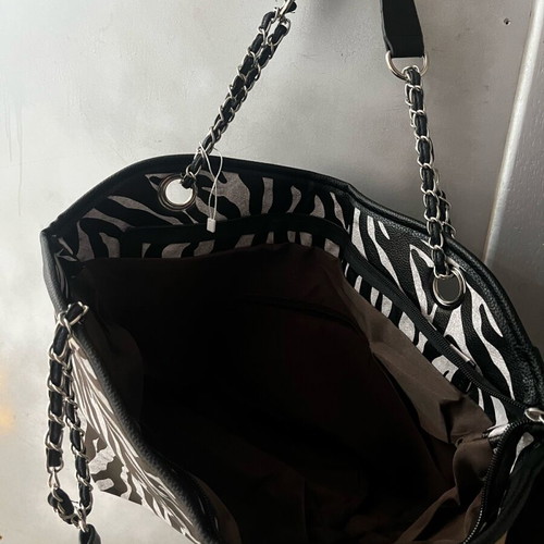 Shopping bag shoulder new, black and white with large capacity