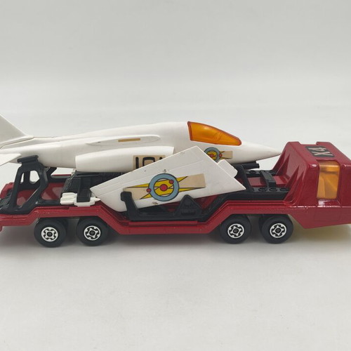 Matchbox Lesney Super Kings K-13/3 Aircraft Transporter like new