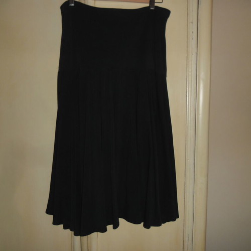 Madeleine cotton midi skirt black like new