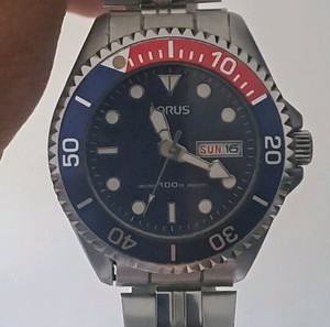 Lorus 10 bar.. αυθεντικό